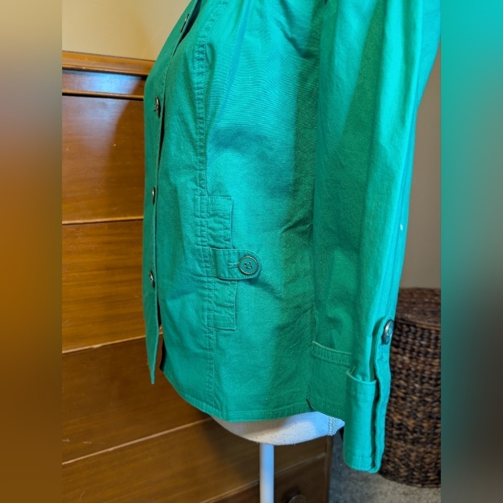 Chico’s Kelly Green 3/4 sleeve Cargo Jacket - Picture 2 of 9